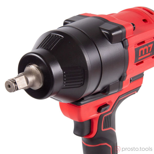 Изображение Гайковерт акк. ударный 1/2" 1700Нм DW-402AL 18В 2*5Ач Li-Ion кейс в комплекте фонарь //MIGHTY SEVEN